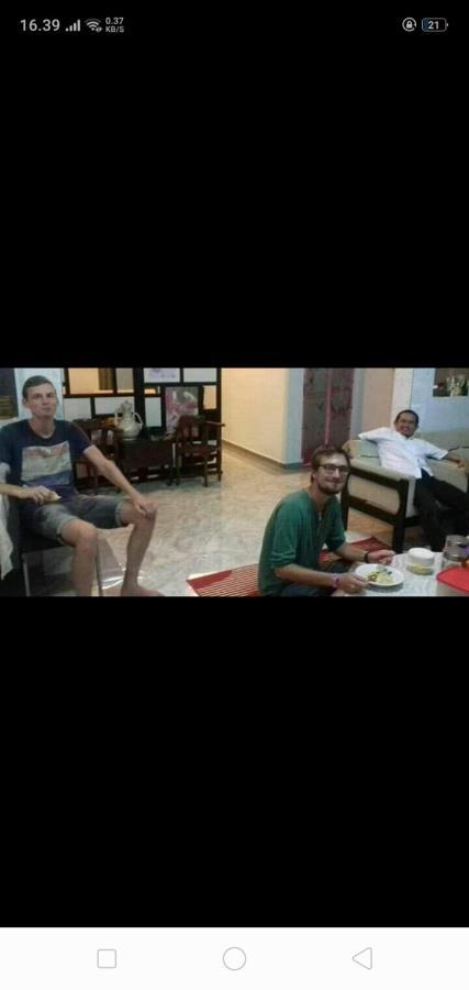 דירות טנג'ונג פנדן Belitung Backpacker מראה חיצוני תמונה