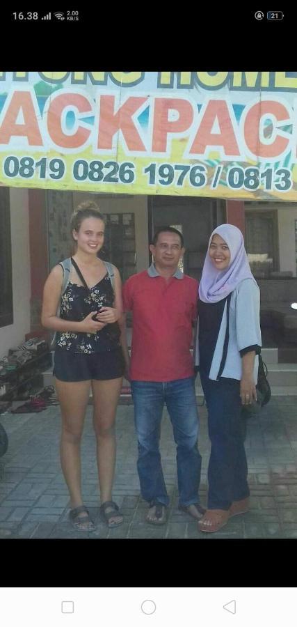 דירות טנג'ונג פנדן Belitung Backpacker מראה חיצוני תמונה