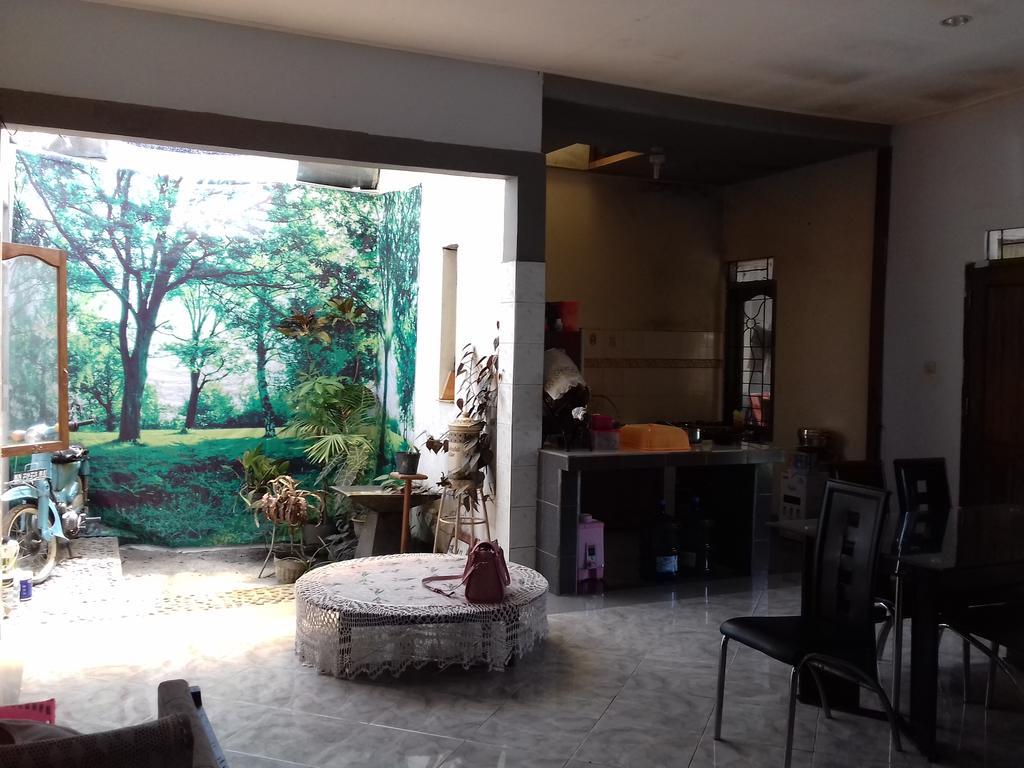 דירות טנג'ונג פנדן Belitung Backpacker מראה חיצוני תמונה