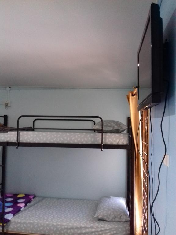 דירות טנג'ונג פנדן Belitung Backpacker מראה חיצוני תמונה